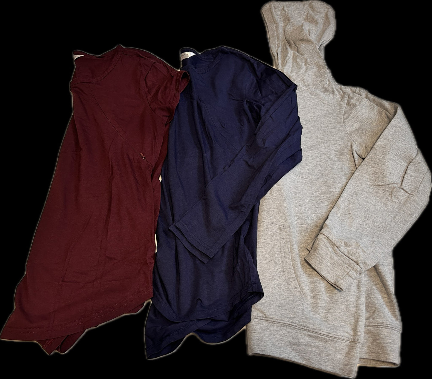 Bundle of 3 Cadenshae nursing tops in size small, Maternity S (4-6)