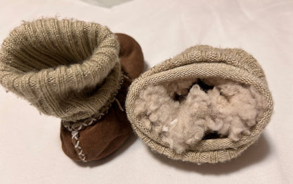 Baby booties - brown, 4.5 inches length, Shoes 3.5 (Baby: 0-12 mth)