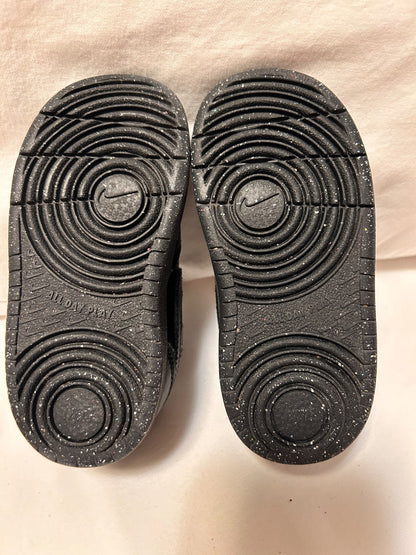 Nike black Court Borough low sneakers size 7C, Shoes 7 (Walkers:12-24 mth)