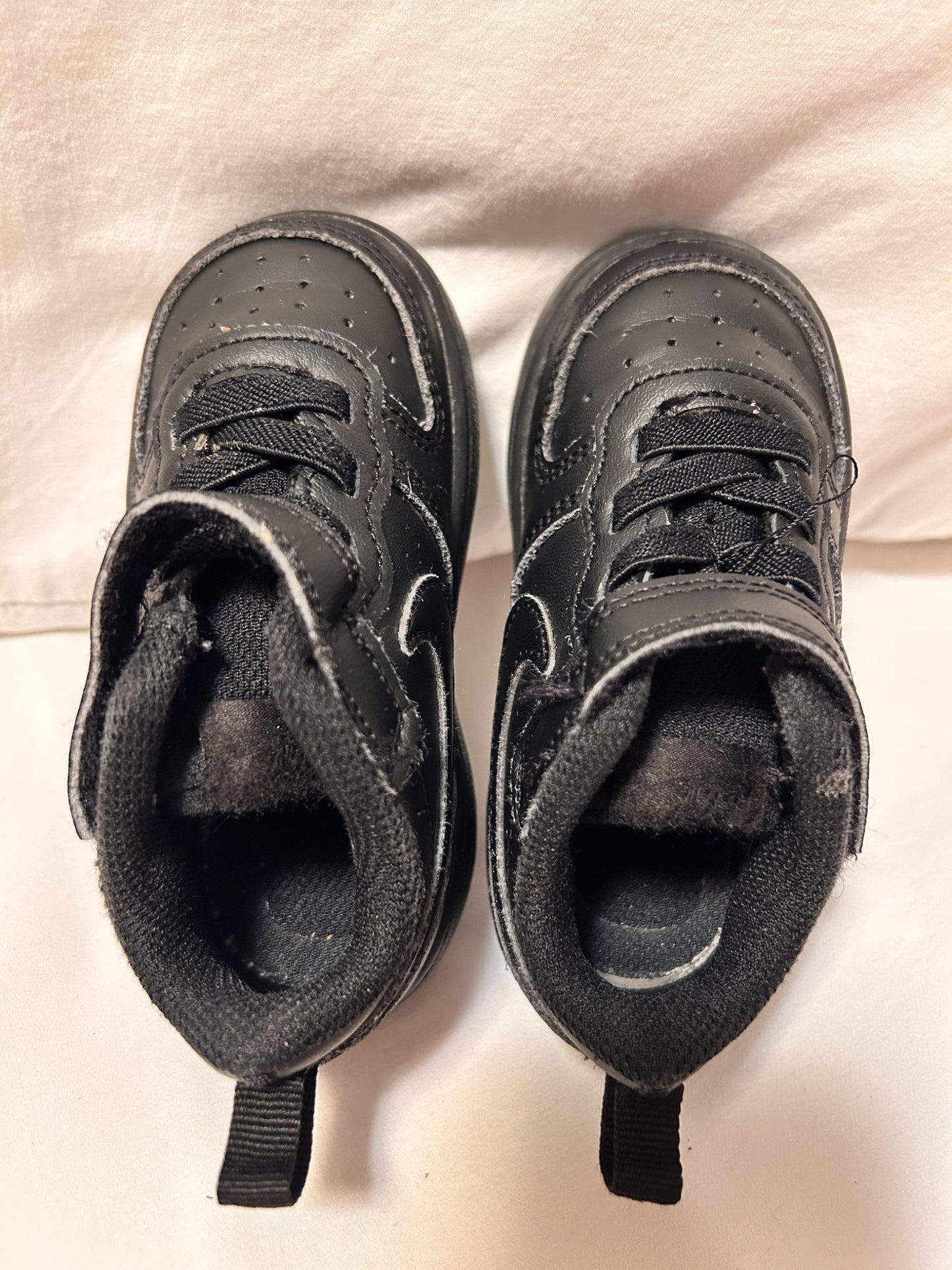 Nike black Court Borough low sneakers size 6C, Shoes 6 (Walkers:12-24 mth)