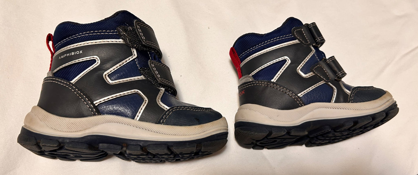Geox winter boots size 21, Shoes 5.5 (Walkers:12-24 mth)