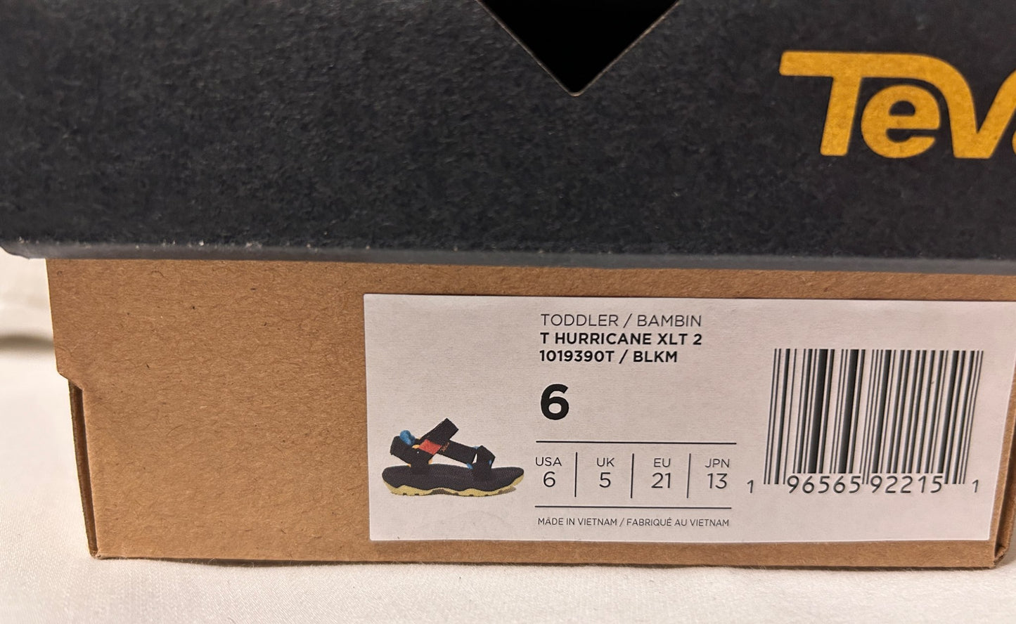 Teva toddler candles size 6 (EU 21), Shoes 6 (Walkers:12-24 mth)