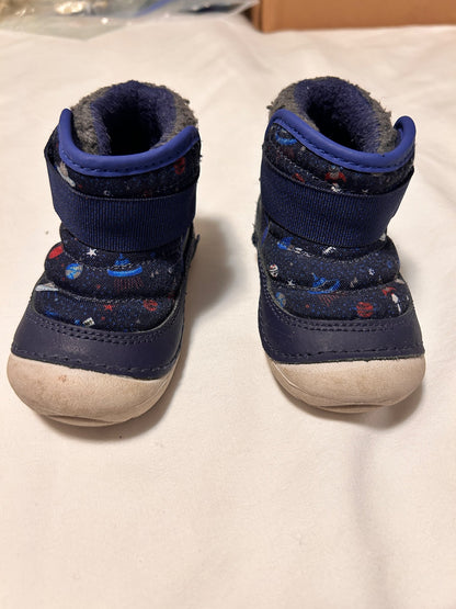 Stride Rite toddler boots size 5, Shoes 5 (Walkers:12-24 mth)