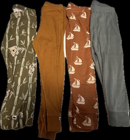 Little & Lively bundle of 4 pants in 2T, Kids 2T