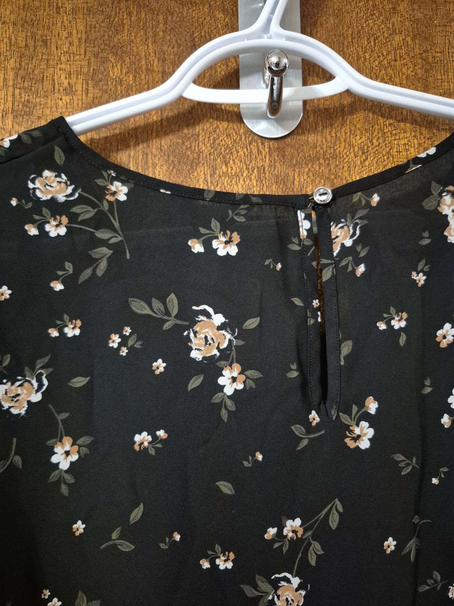 Black Floral Flowing Maternity Top, Medium, Maternity M (8-10)