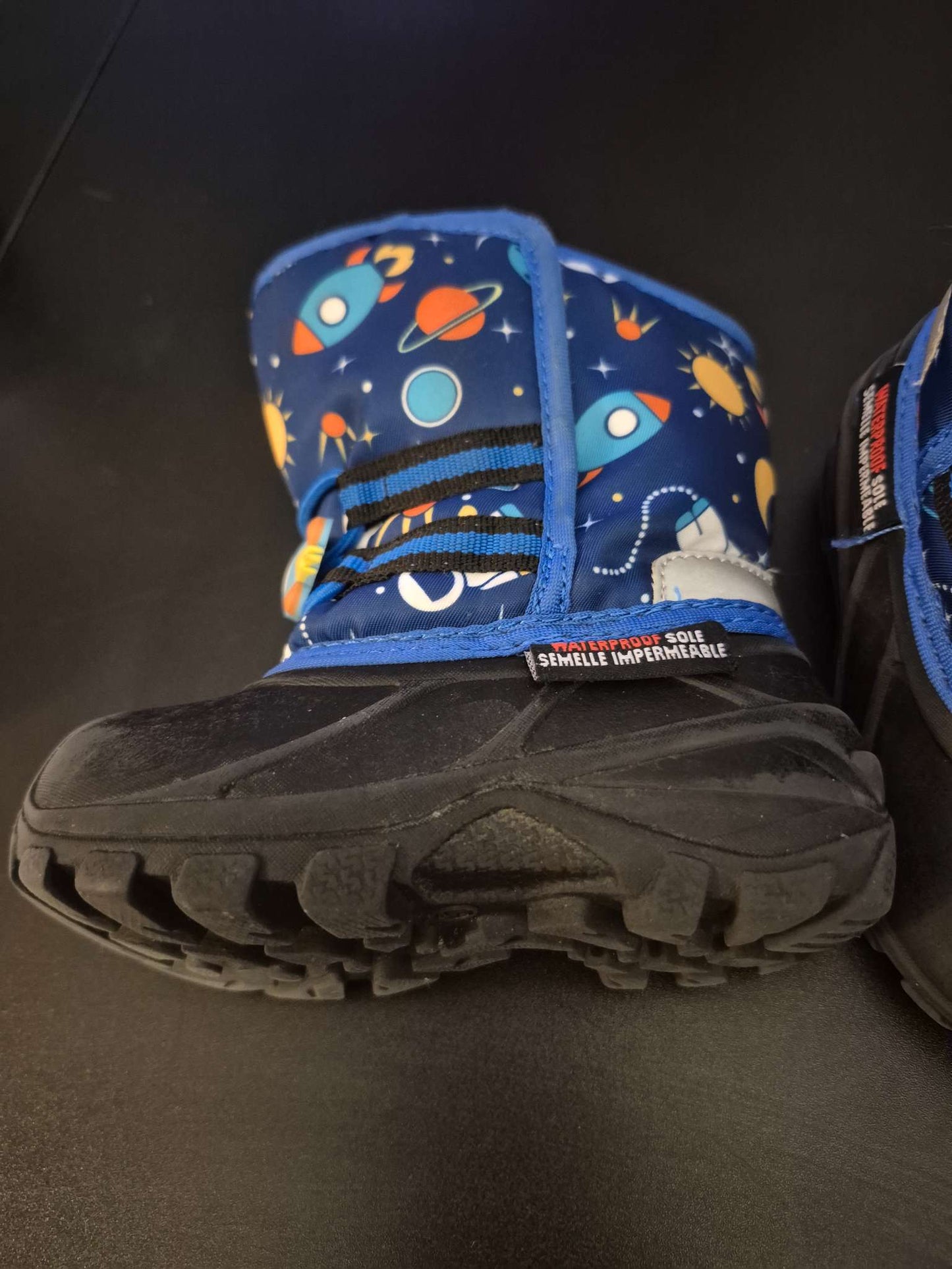 Space Winter Boots, Size 5, Shoes 5 (Walkers:12-24 mth)