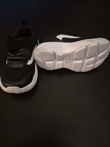 Black W/ White Stripe Shoes, Size 5, Shoes 5 (Walkers:12-24 mth)