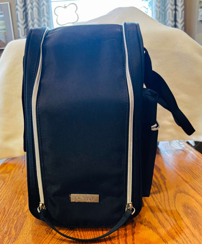 Baby Brezza Formula Pro Mini – Automatic Formula Maker + Travel Bag & Riser