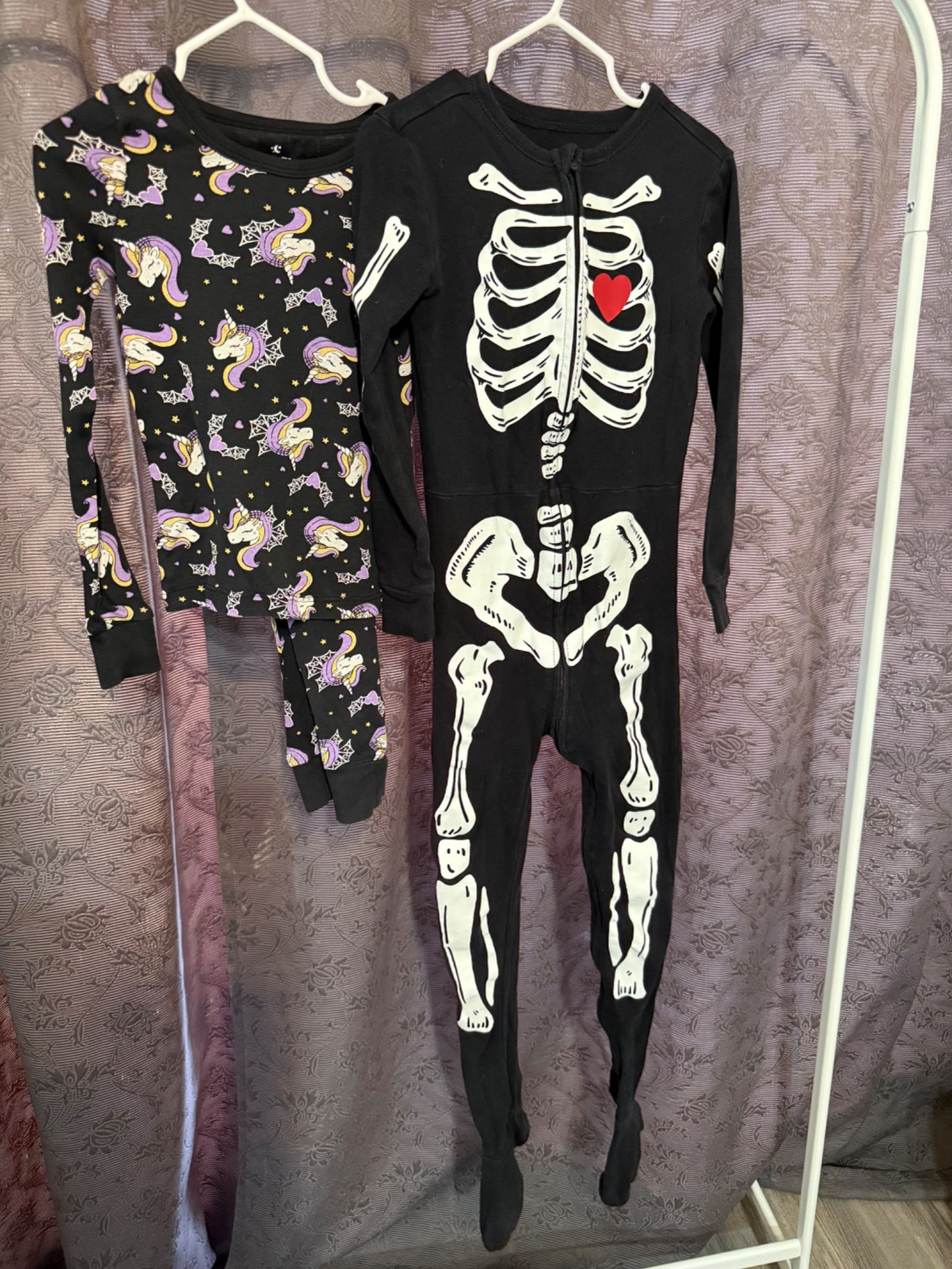 Halloween Jammies x 2, Kids 6/6X