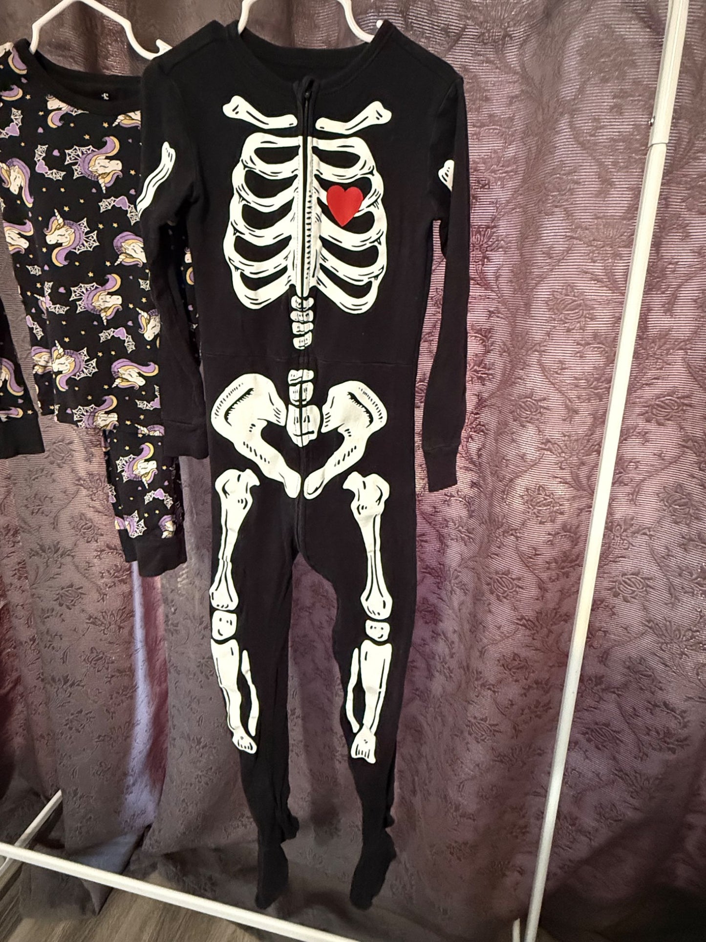 Halloween Jammies x 2, Kids 6/6X