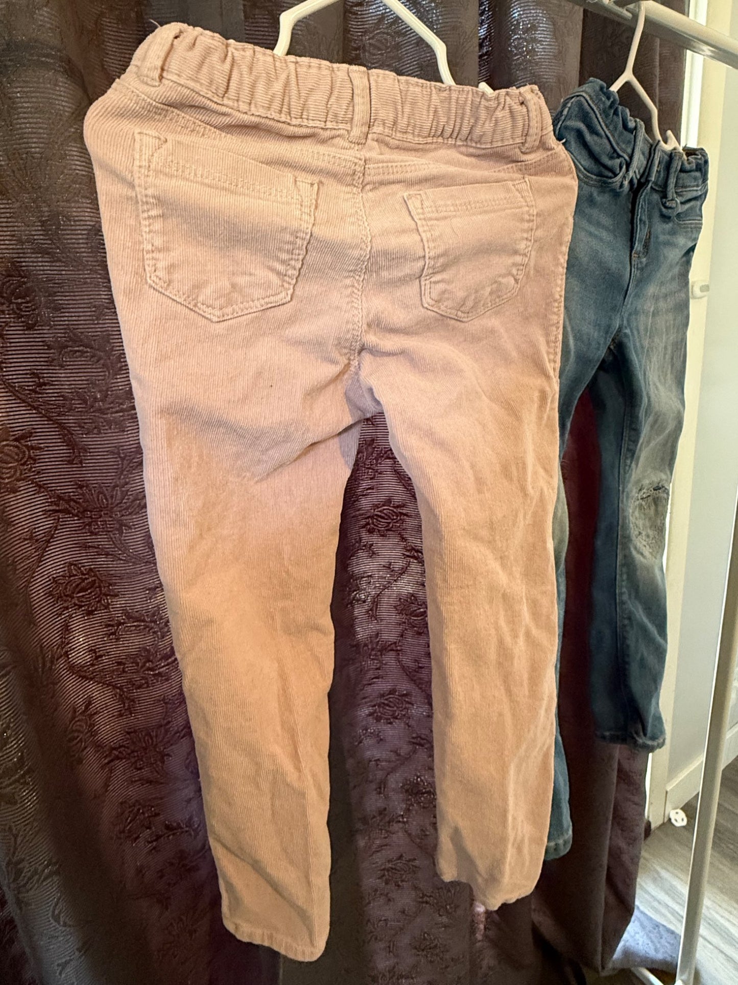 Girls pants x 2 , Kids 5/5T