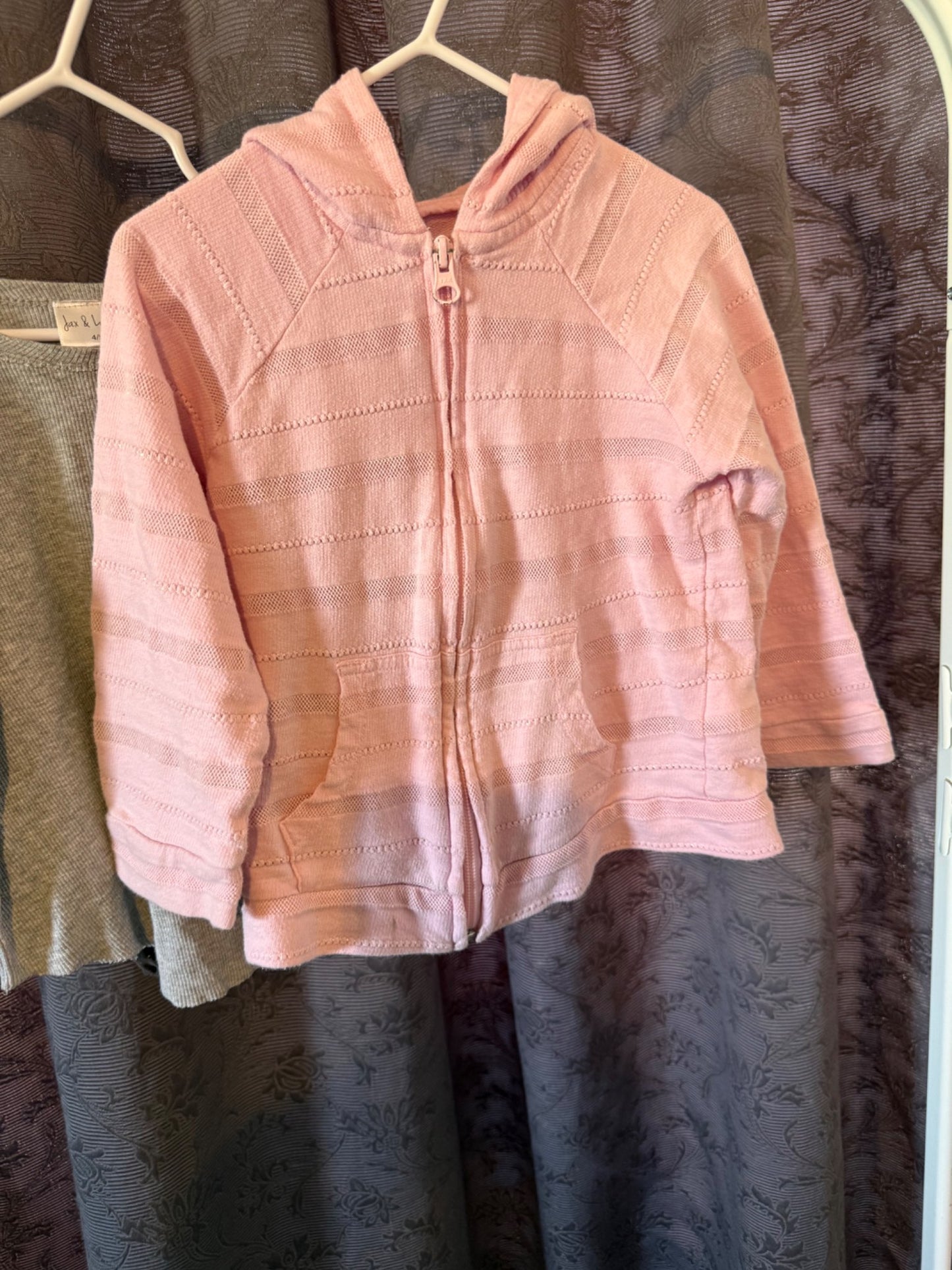 Long Sleeve Tops x 4, Kids 4/4T