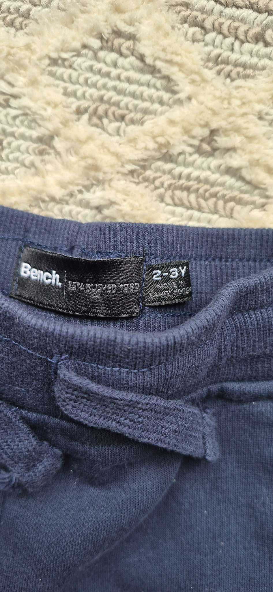 Girls Bench 3 Piece Set, Size 2-3, EUC, Kids 2T