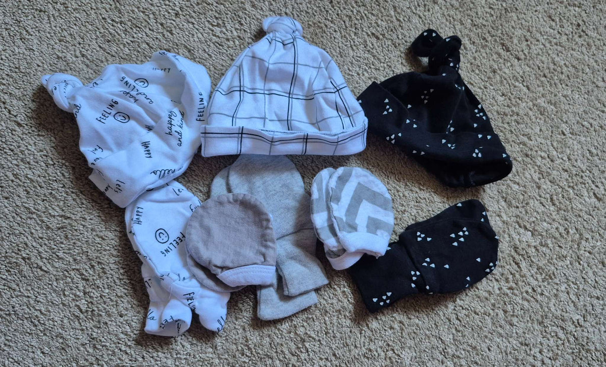 Newborn Hats and Mitts, Kids 3 Month (0-3M)