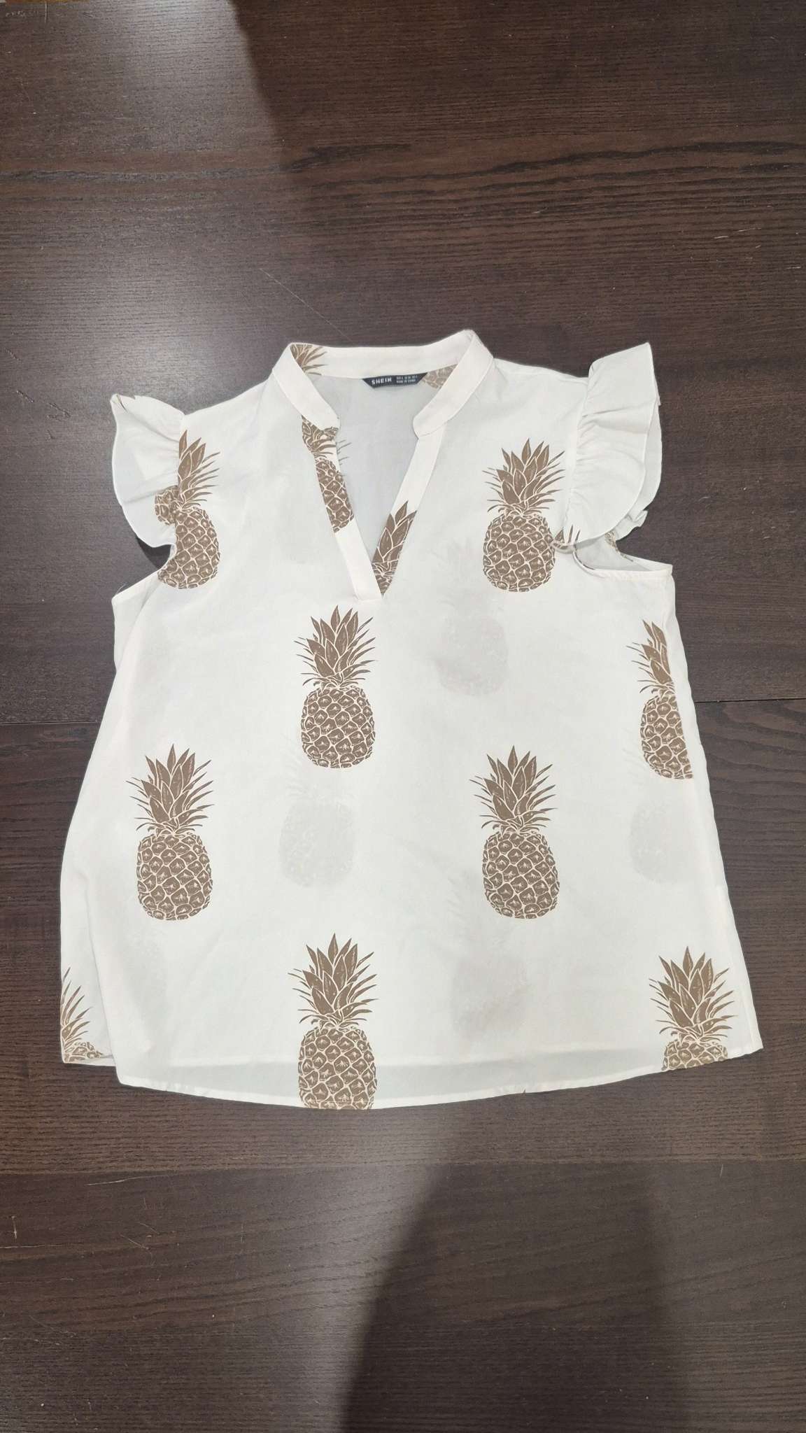 White Maternity Sleeveless Blouses, Size Small, EUC, Maternity S (4-6)