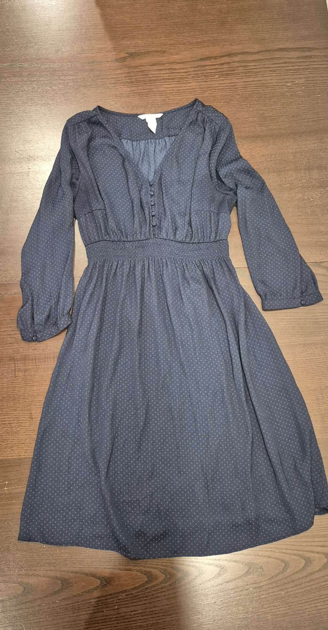 2 Maternity Dresses, Black and Blue Size Small, EUC, Maternity S (4-6)