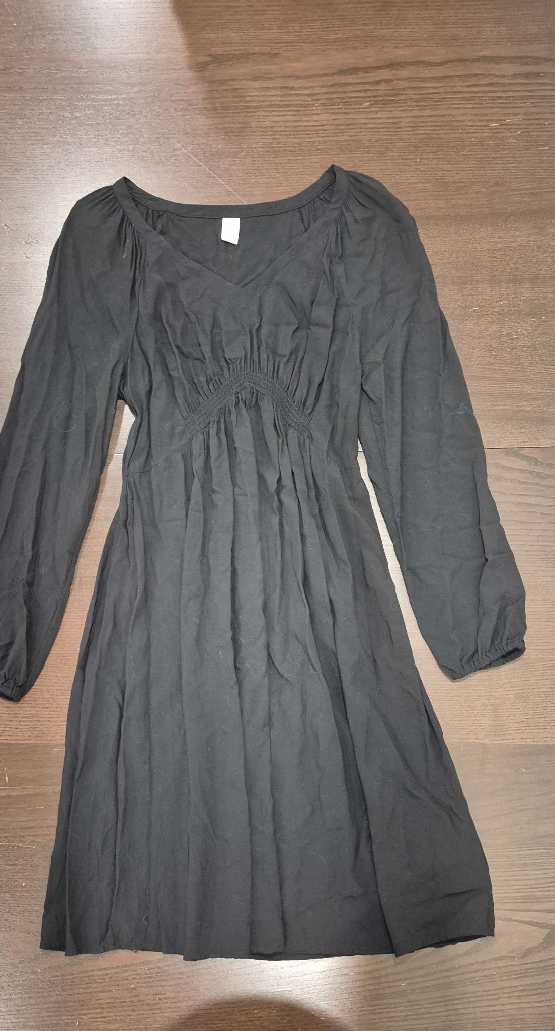 2 Maternity Dresses, Black and Blue Size Small, EUC, Maternity S (4-6)