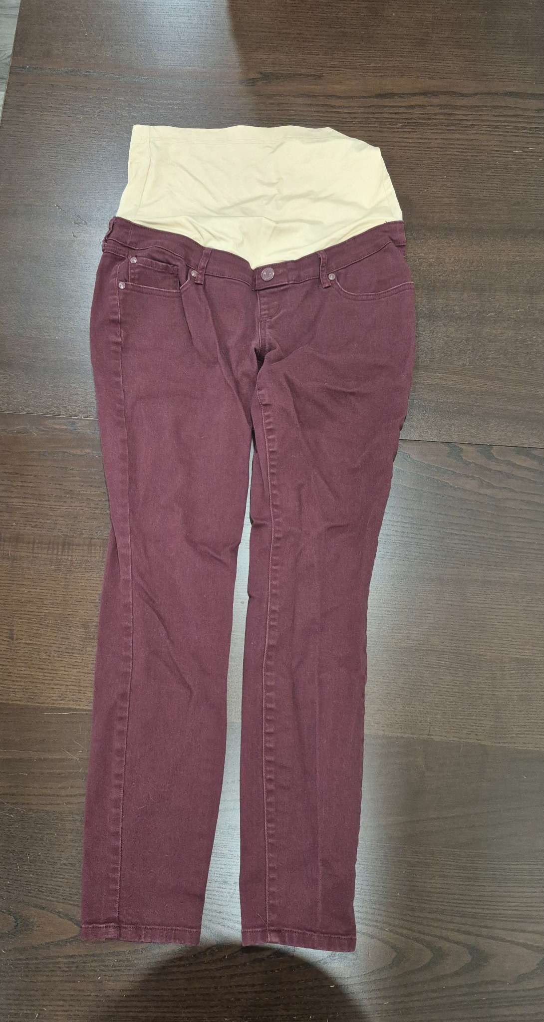 Red and Black Denim Maternity Jeans, Size Small, EUC, Maternity S (4-6)