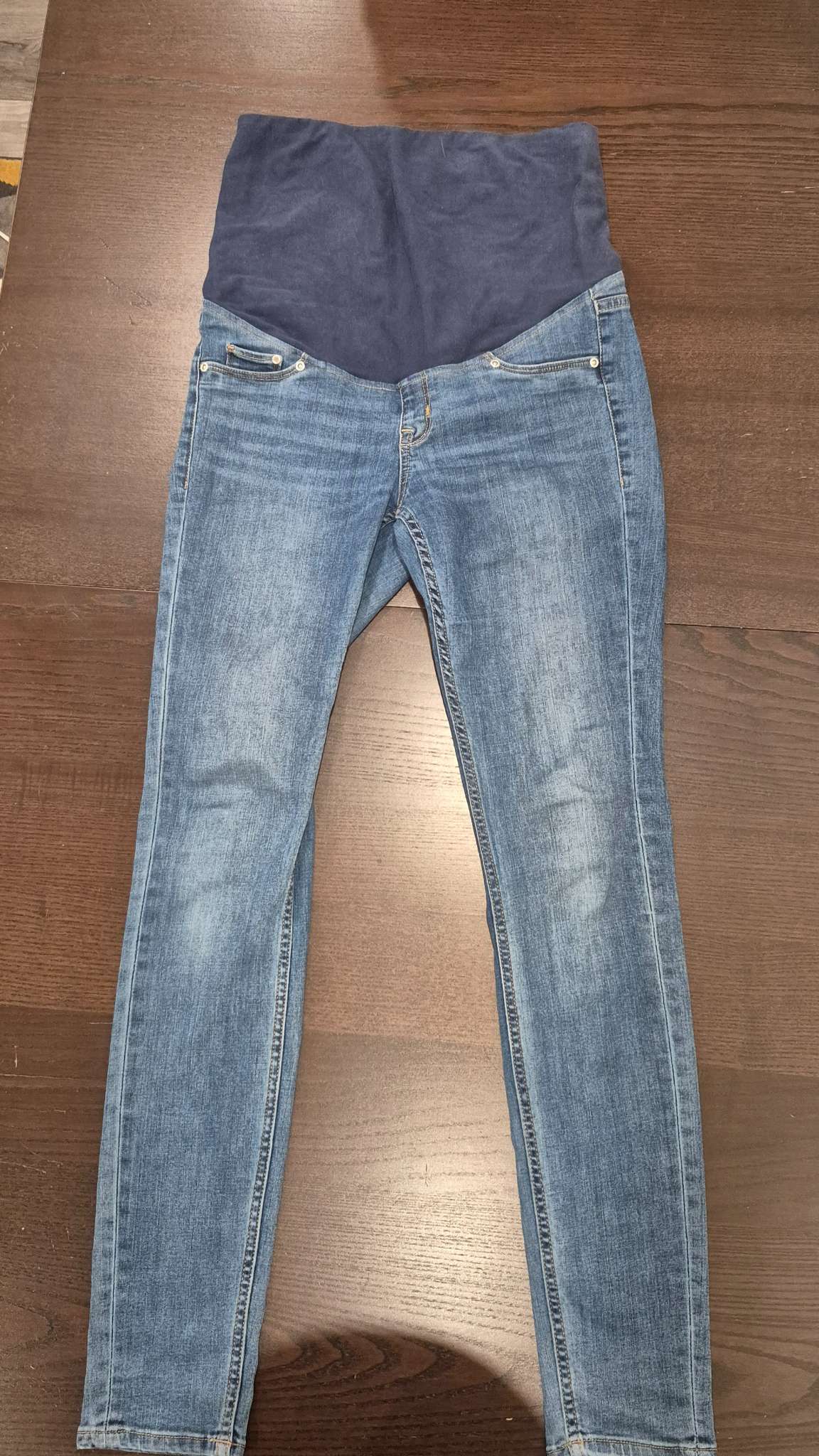 H&M Mama Maternity Jeans, size 6/8, EUC, Maternity S (4-6)