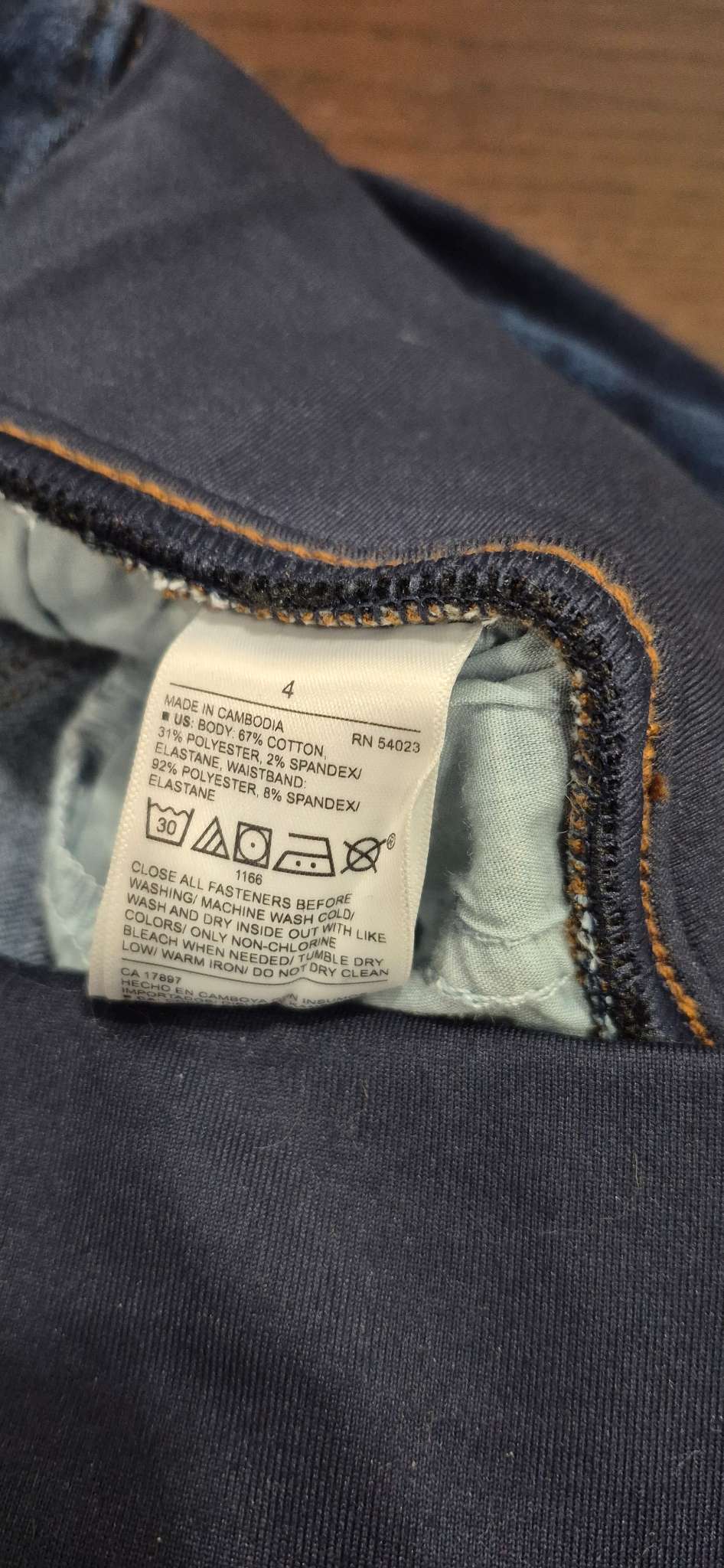 2 Pairs Old Navy Maternity Jeans, Size 4, EUC, Maternity S (4-6)