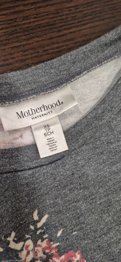 3 Maternity Long Sleeves, Size Small, EUC, Maternity S (4-6)