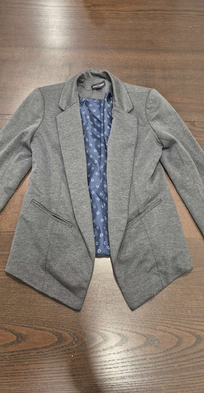 Grey Maternity Blazer, Size Small, EUC, Maternity S (4-6)