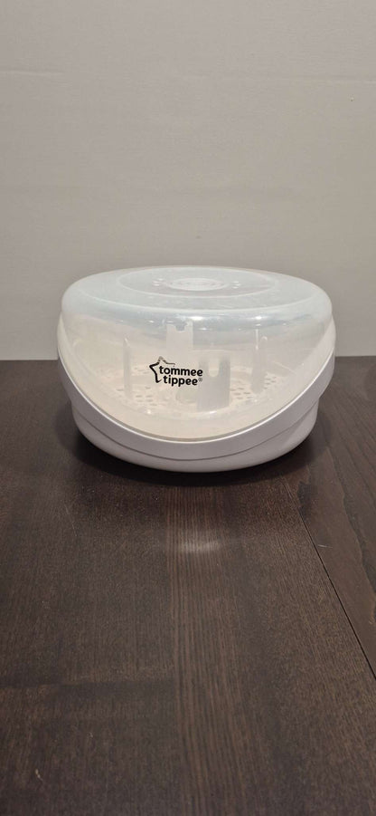 Tommee Tippee Microwave Sterilizer, VGUC