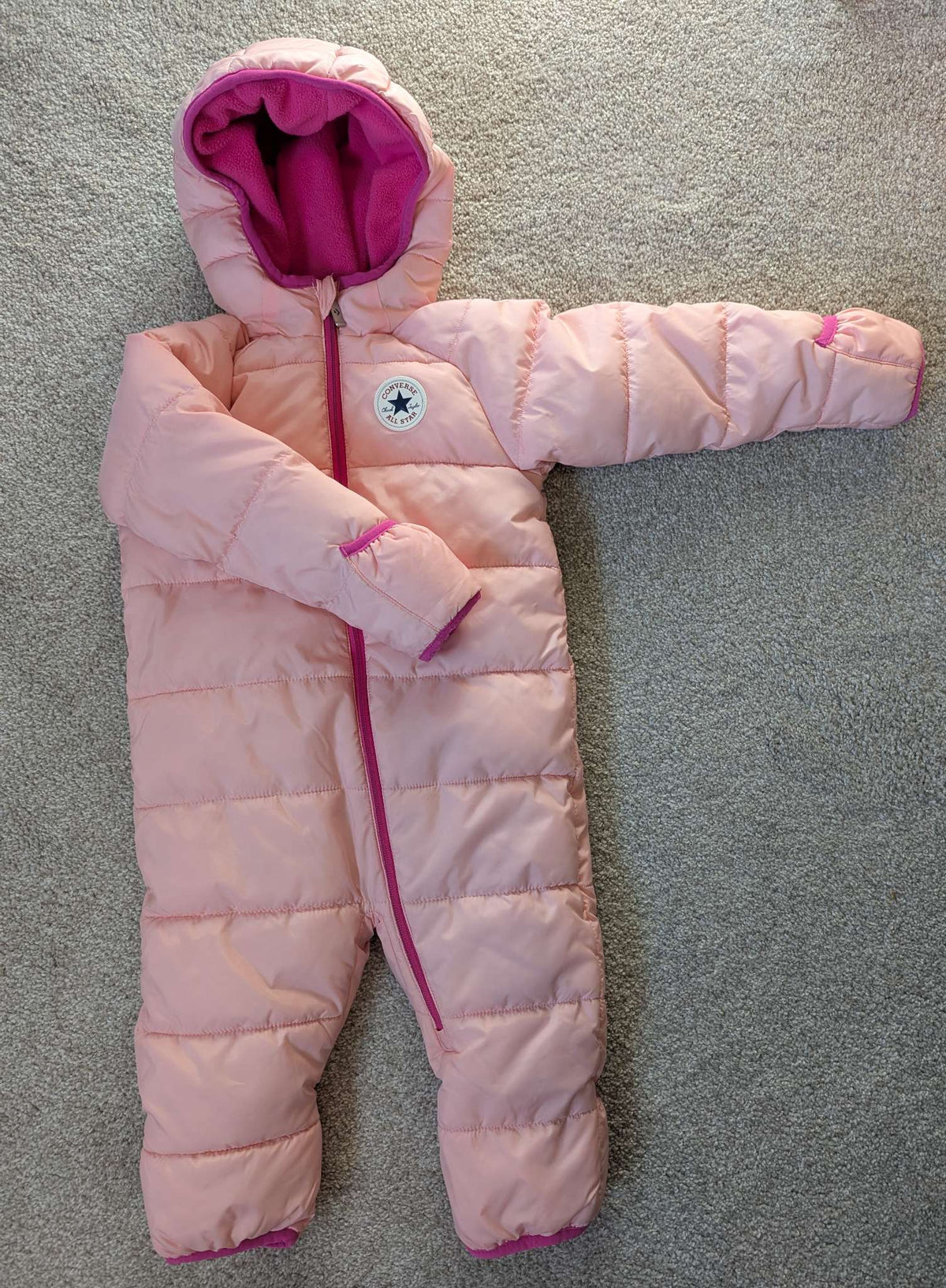 Converse snow suit, Kids 24 Month (18-24M)