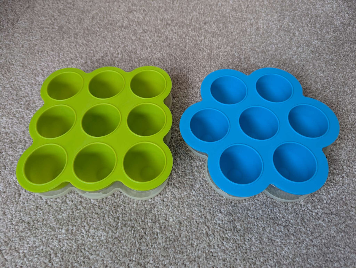 Silicone multi-portion set