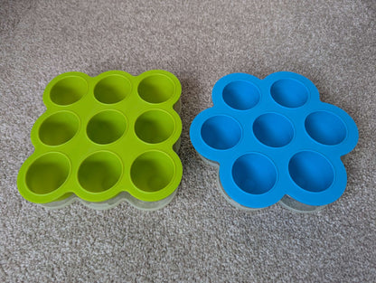 Silicone multi-portion set