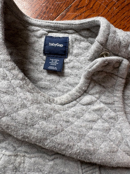 Gap grey quilted overalls 9-12 months, Kids 12 Month (9-12M)