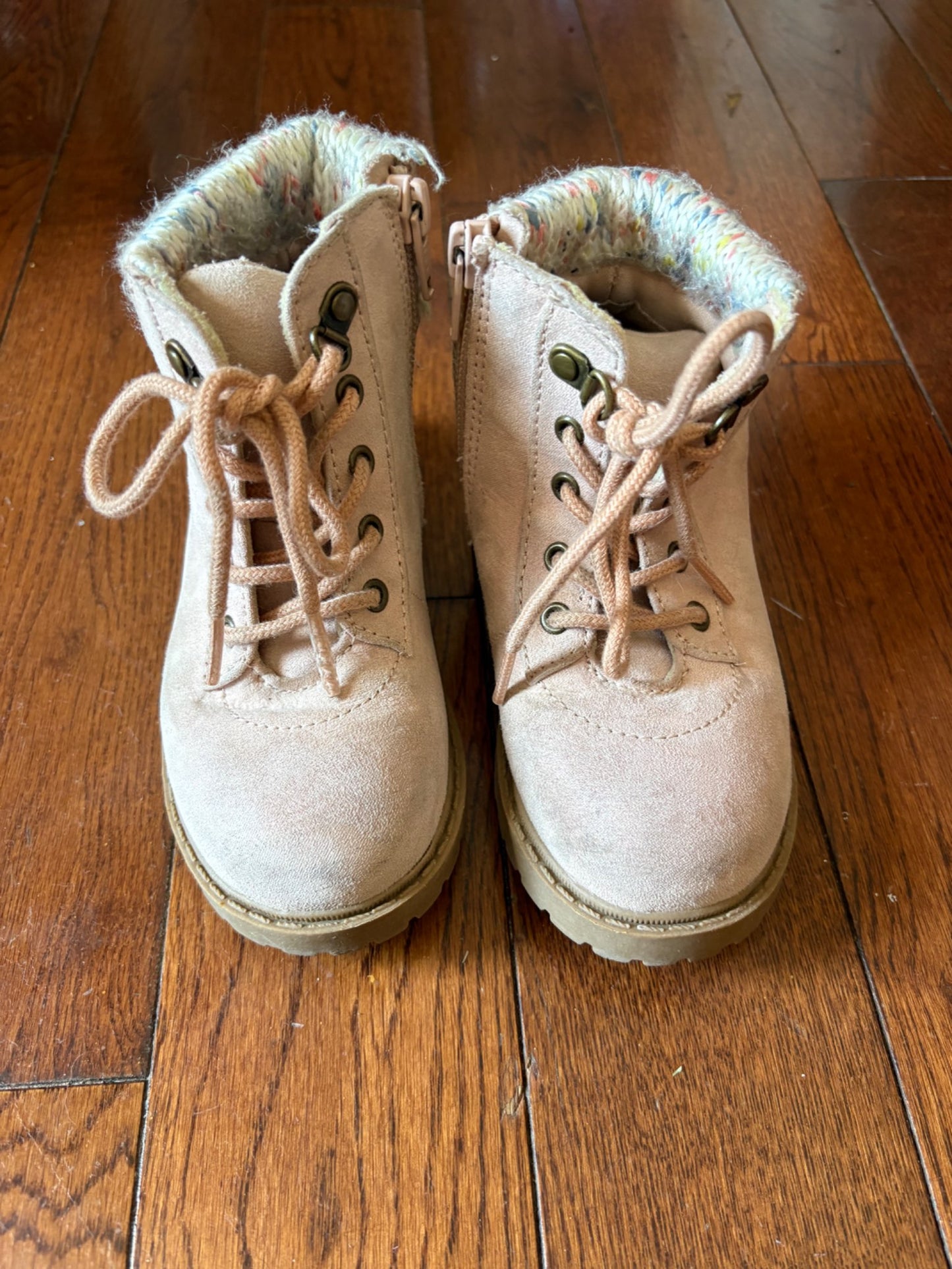 Old Navy pink combat boots 9 toddler, Shoes 9 (Toddler:2-4yr)