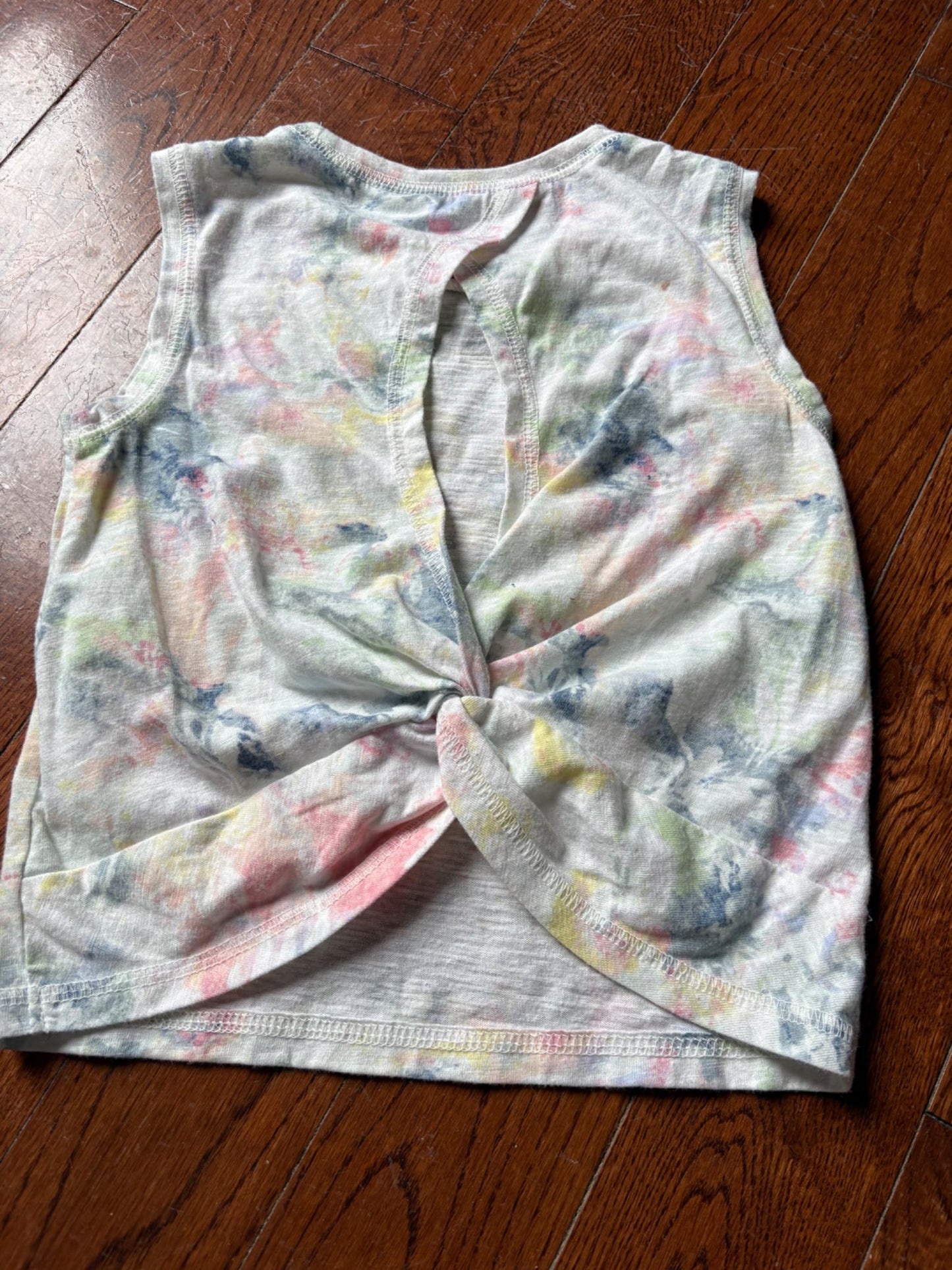 Old Navy Tie Dye Tank top size XS (5), Kids 5/5T