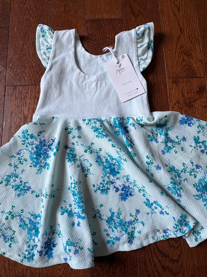 2 Peas in a Pod (Homemade in Canada) dress size 6-12 months , Kids 12 Month (9-12M)
