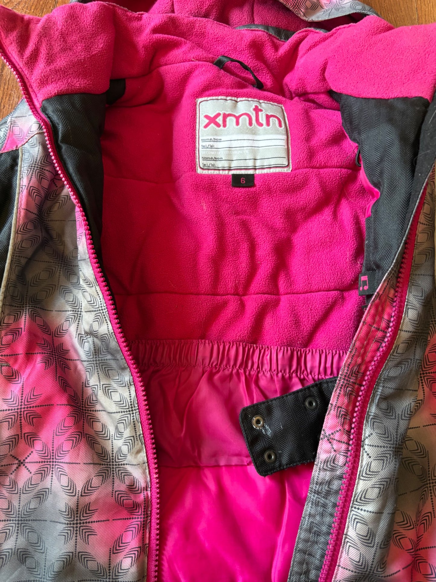 Xmtn Winter Jacket size 6 , Kids 6/6X