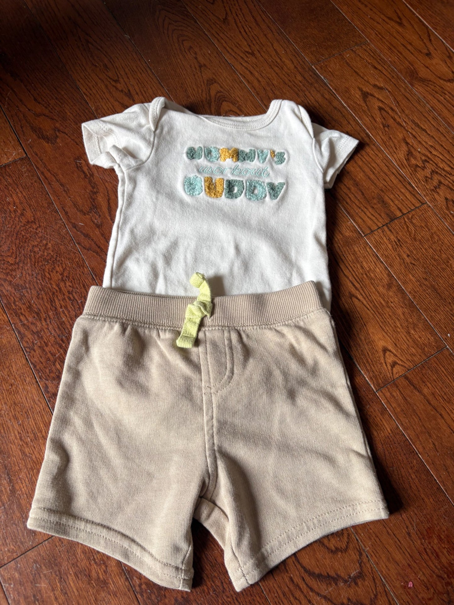 Onesie and Short Set 3-6 months , Kids 6 Month (3-6M)