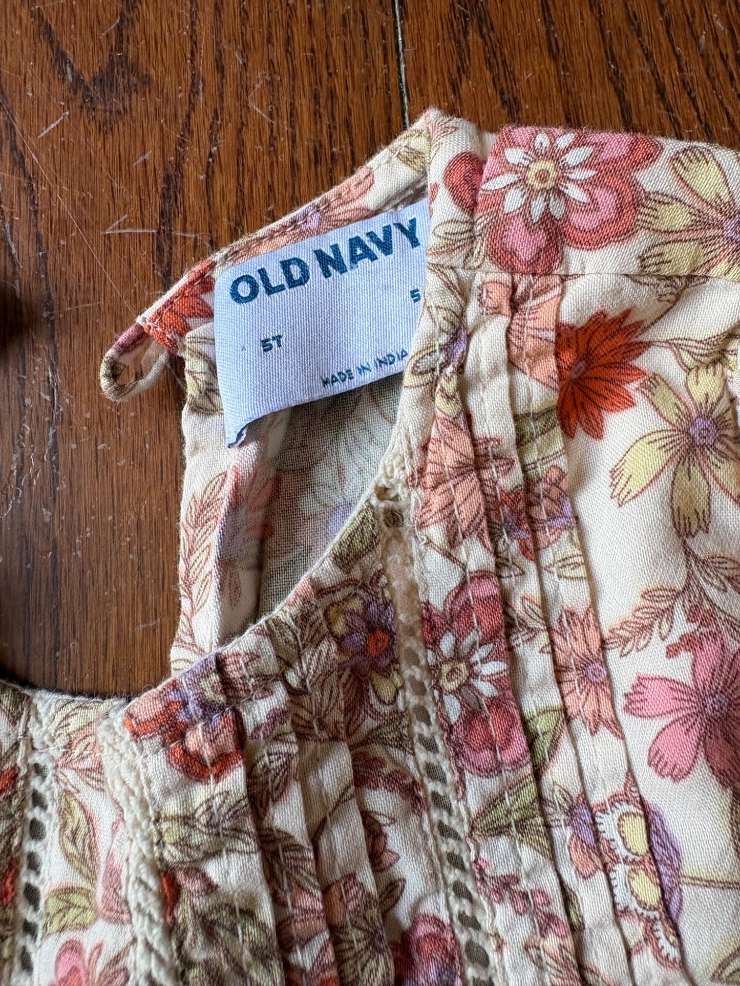 Old Navy Floral Shirt 5T, Kids 5/5T