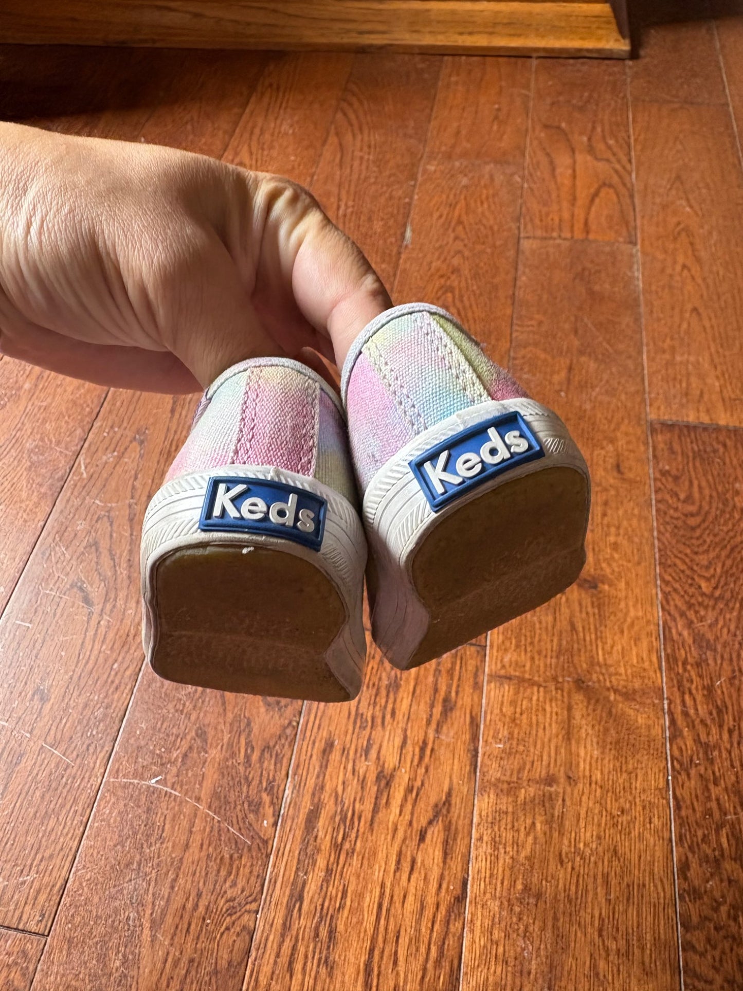 Keds Slip Ons size 4 (0-12 months), Shoes 4 (Baby: 0-12 mth)
