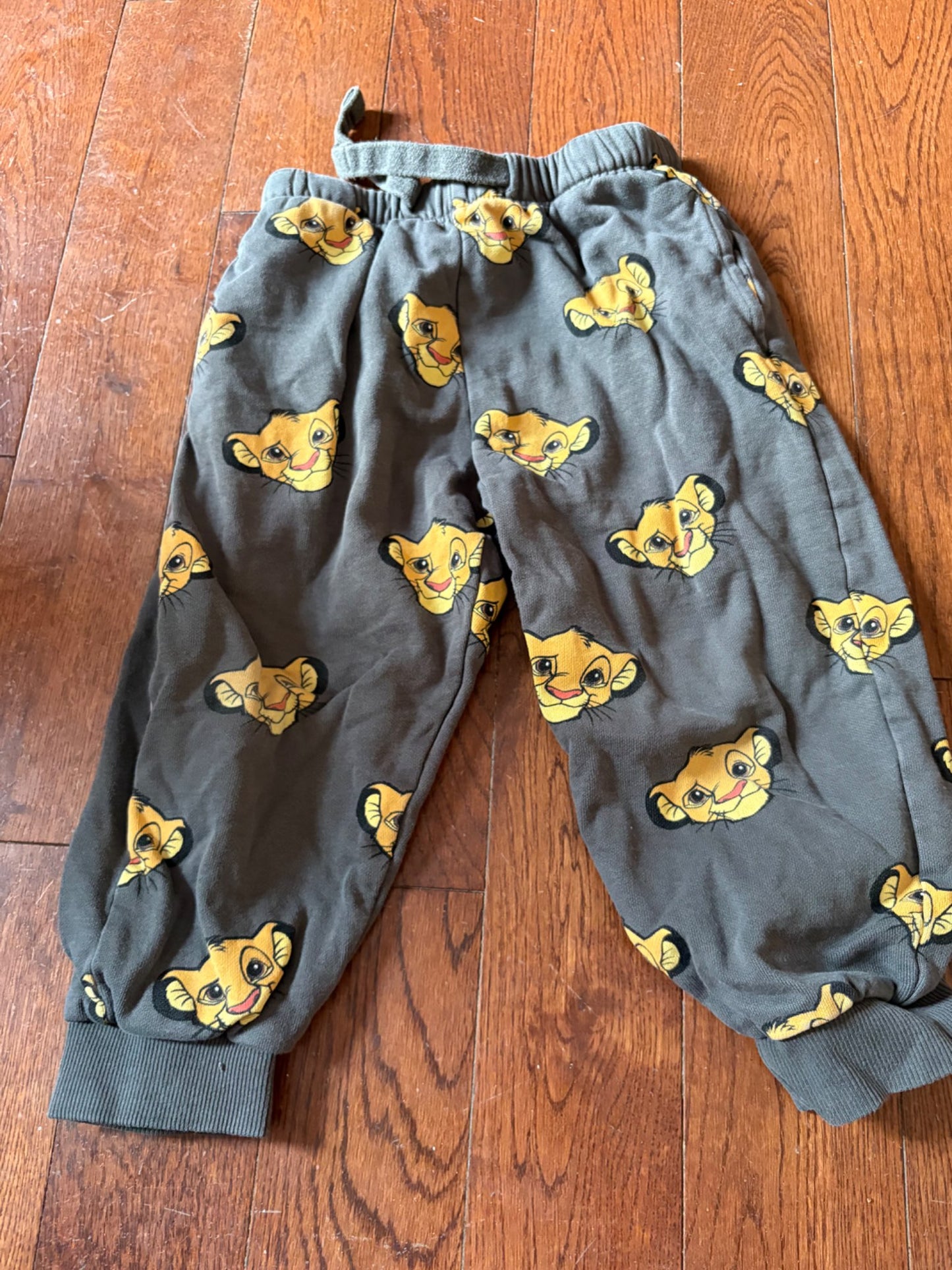 Lion King sweatpants 3T, Kids 3T