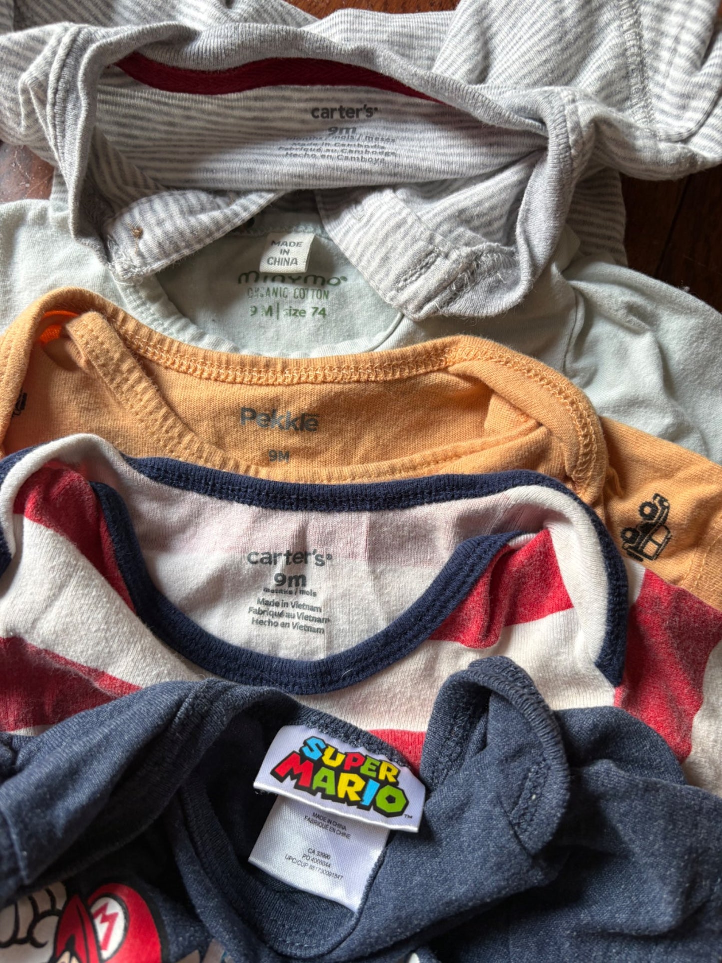 5 onesies 9 months , Kids 9 Month (6-9M)