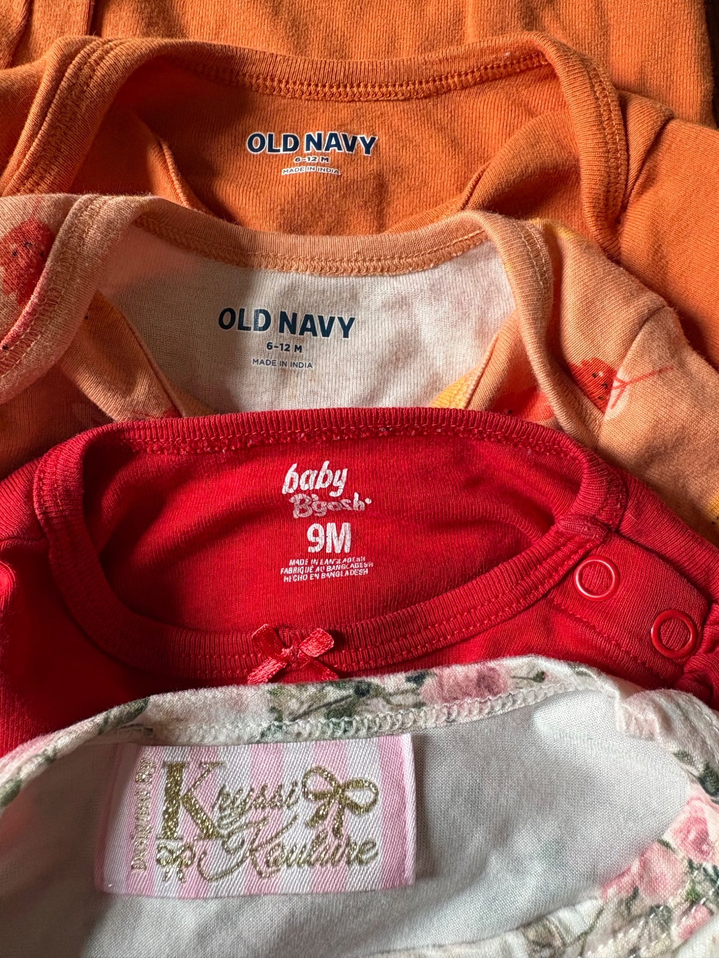 4 onesies 9 months , Kids 9 Month (6-9M)