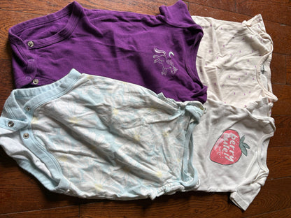 4 onesies 9 months , Kids 9 Month (6-9M)
