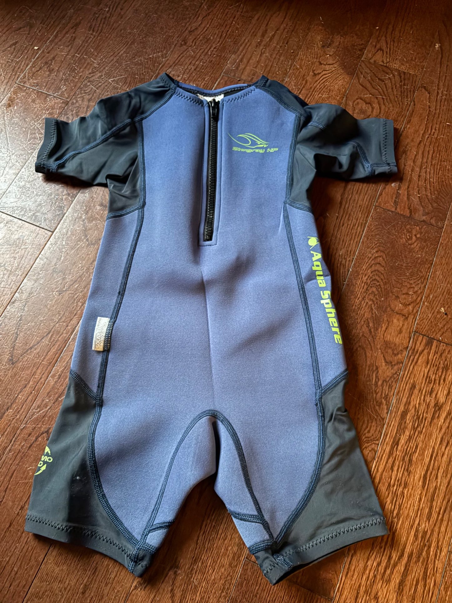 Aqua Sphere Stingray Hp Wetsuit , Kids 5/5T