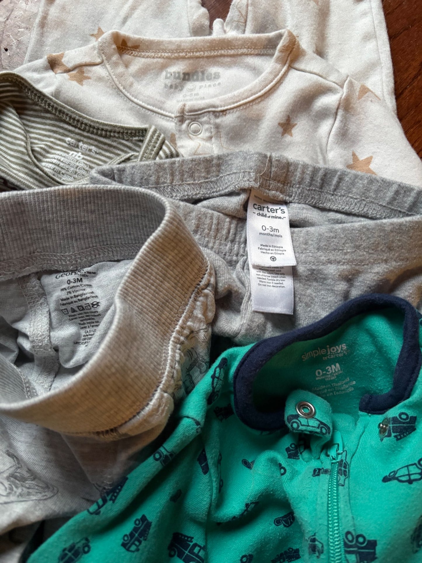 Newborn/0-3 months clothes bundle , Kids 3 Month (0-3M)