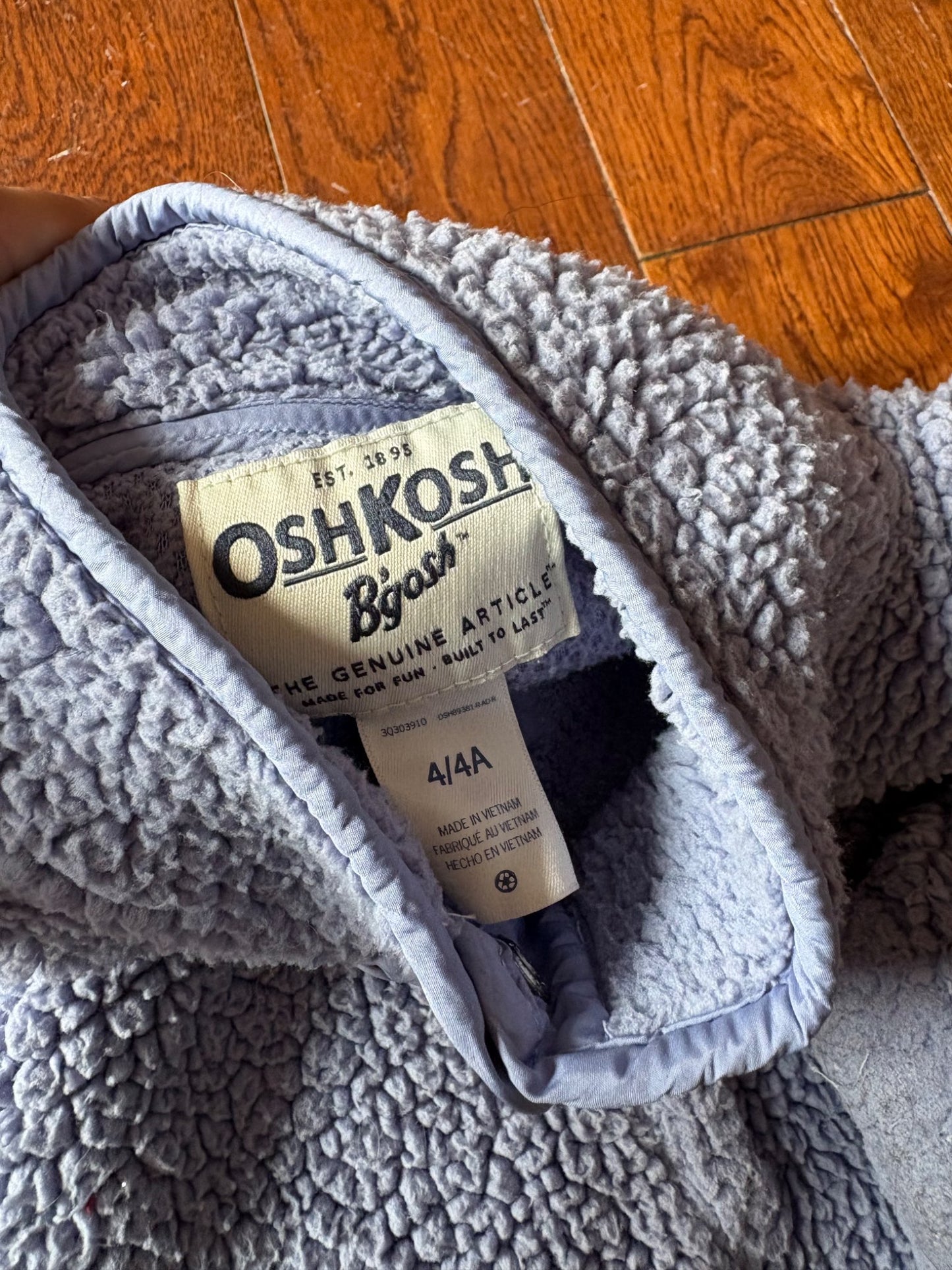 Osh Kosh Sherpa jacket 4T, Kids 4/4T