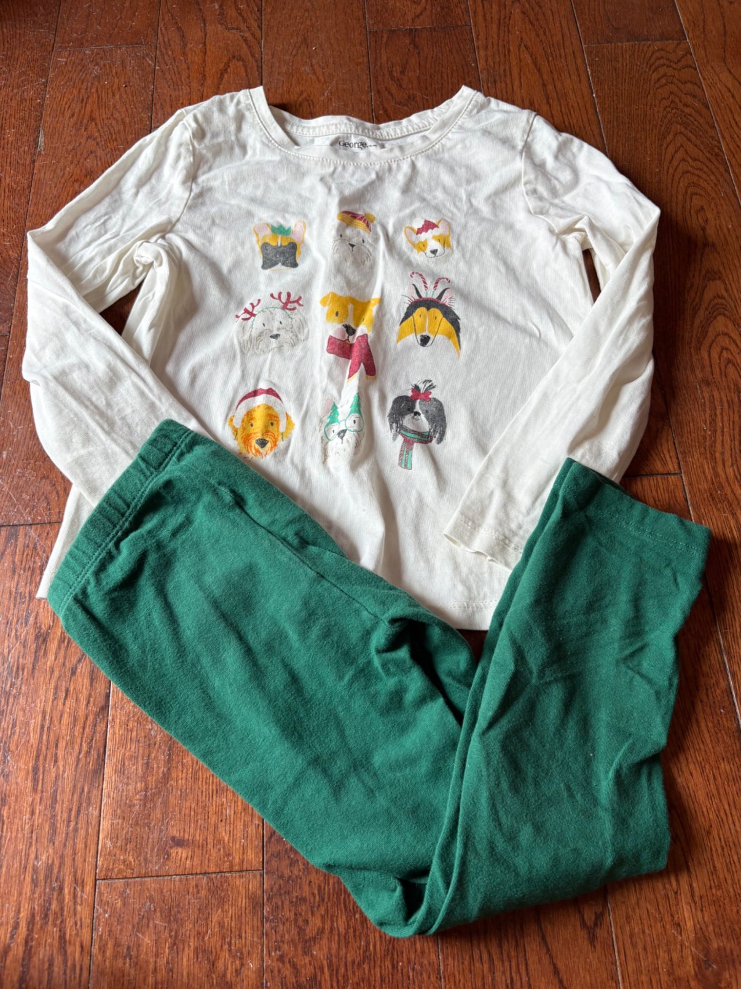 Christmas Outfit 4T, Kids 4/4T