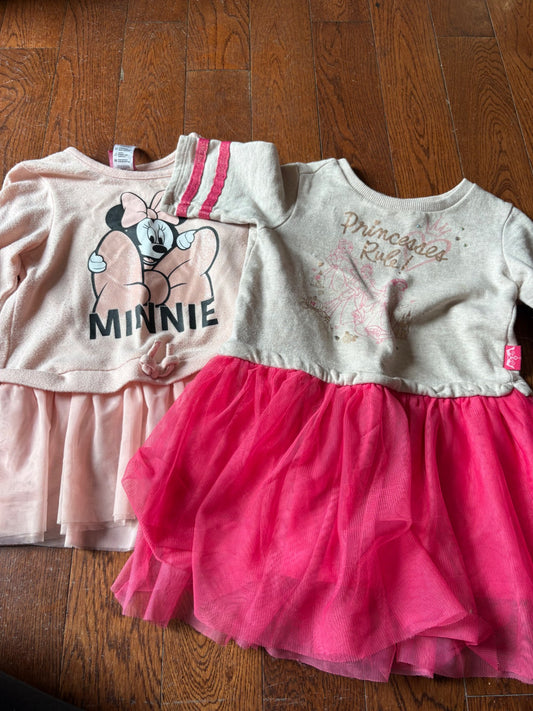 Disney sweater dresses 4T, Kids 4/4T