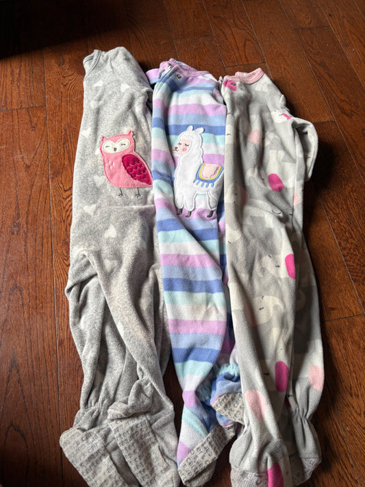 Carters Pjs 12 months , Kids 12 Month (9-12M)