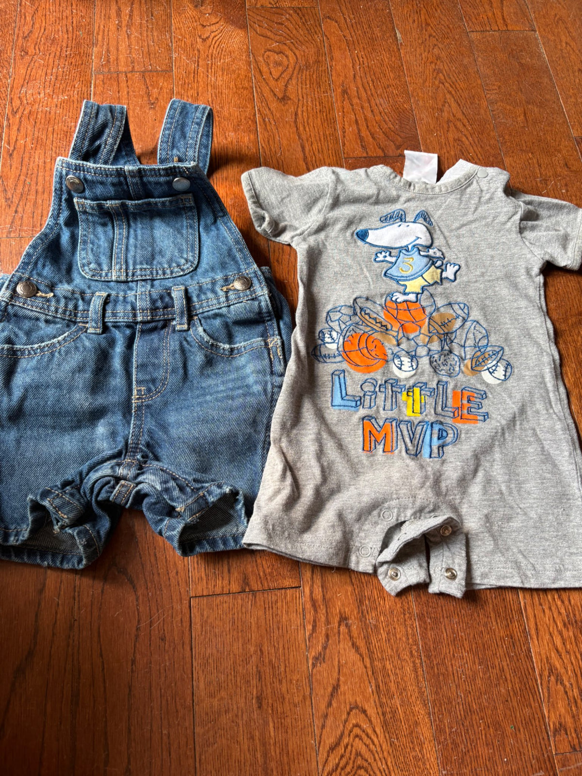 Overalls and Romper 6-9 months , Kids 9 Month (6-9M)