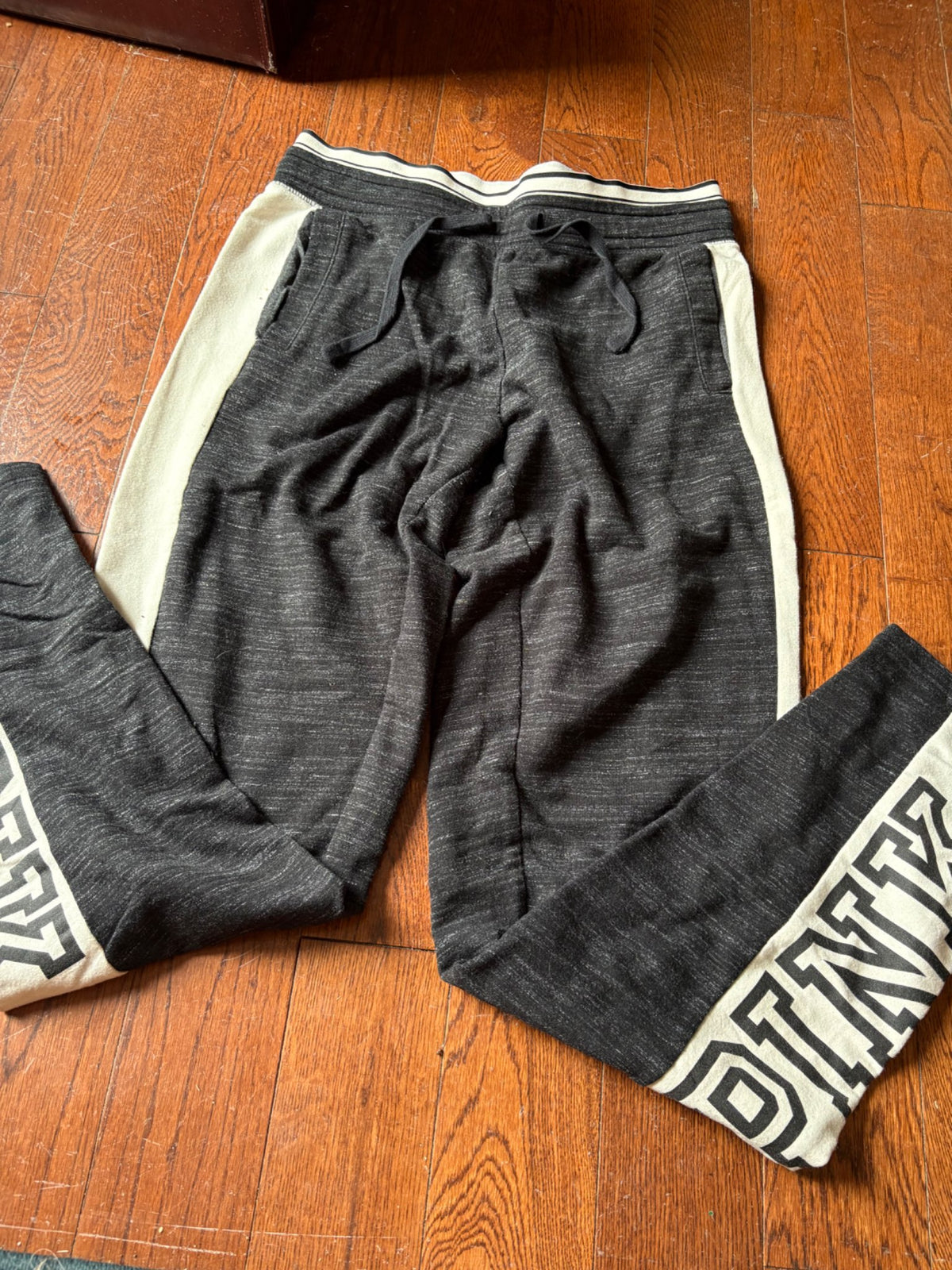 Pink jogging pants XS , Kids 14